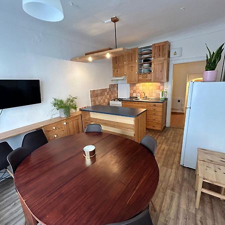 Zmrzlinovy Domecek Apartment มิคูลอฟ ภายนอก รูปภาพ
